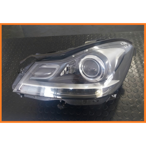 Farol Esquerdo Com Xenon Mercedes C180 C200 C250 C300 Esquerdo/motorista