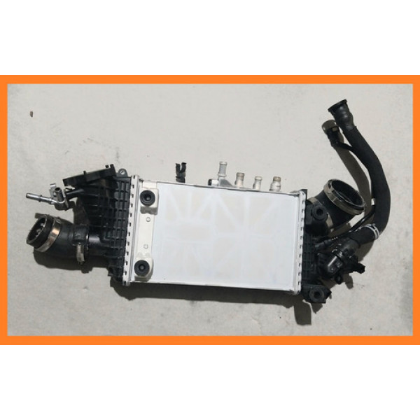 Radiador Intercooler Land Rover Velar 3.0 P340 2021 A 2024
